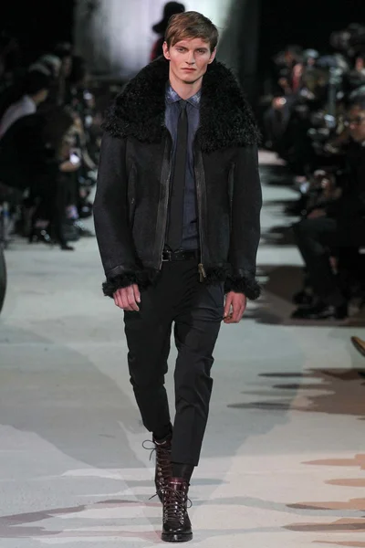 Look 21